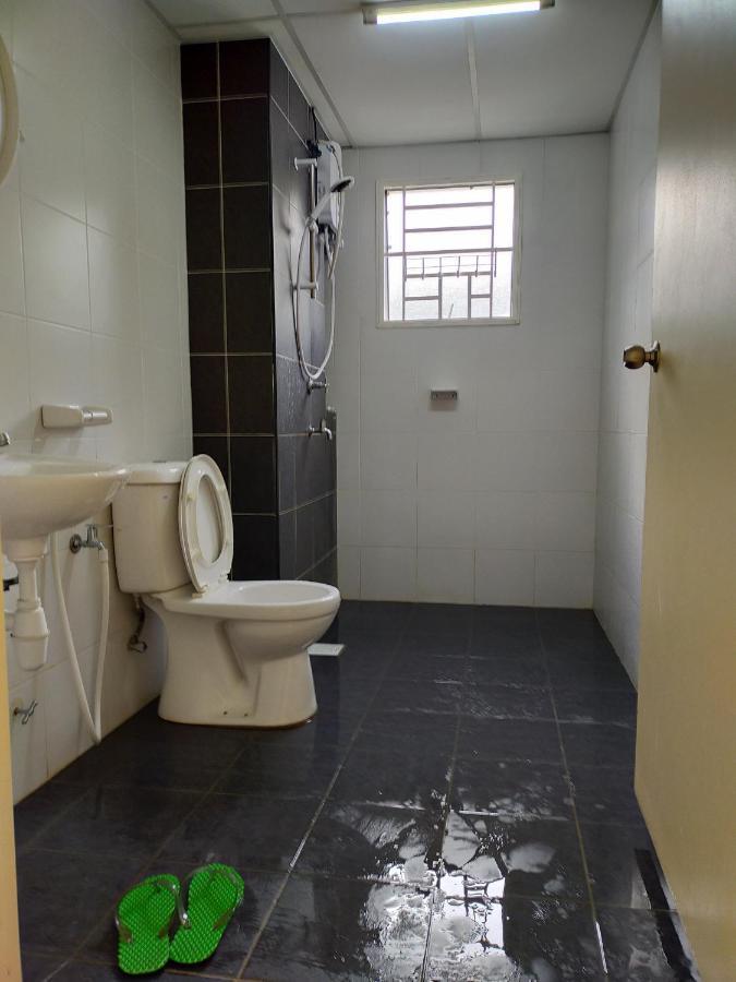 Ae Homestay Putrajaya Buitenkant foto