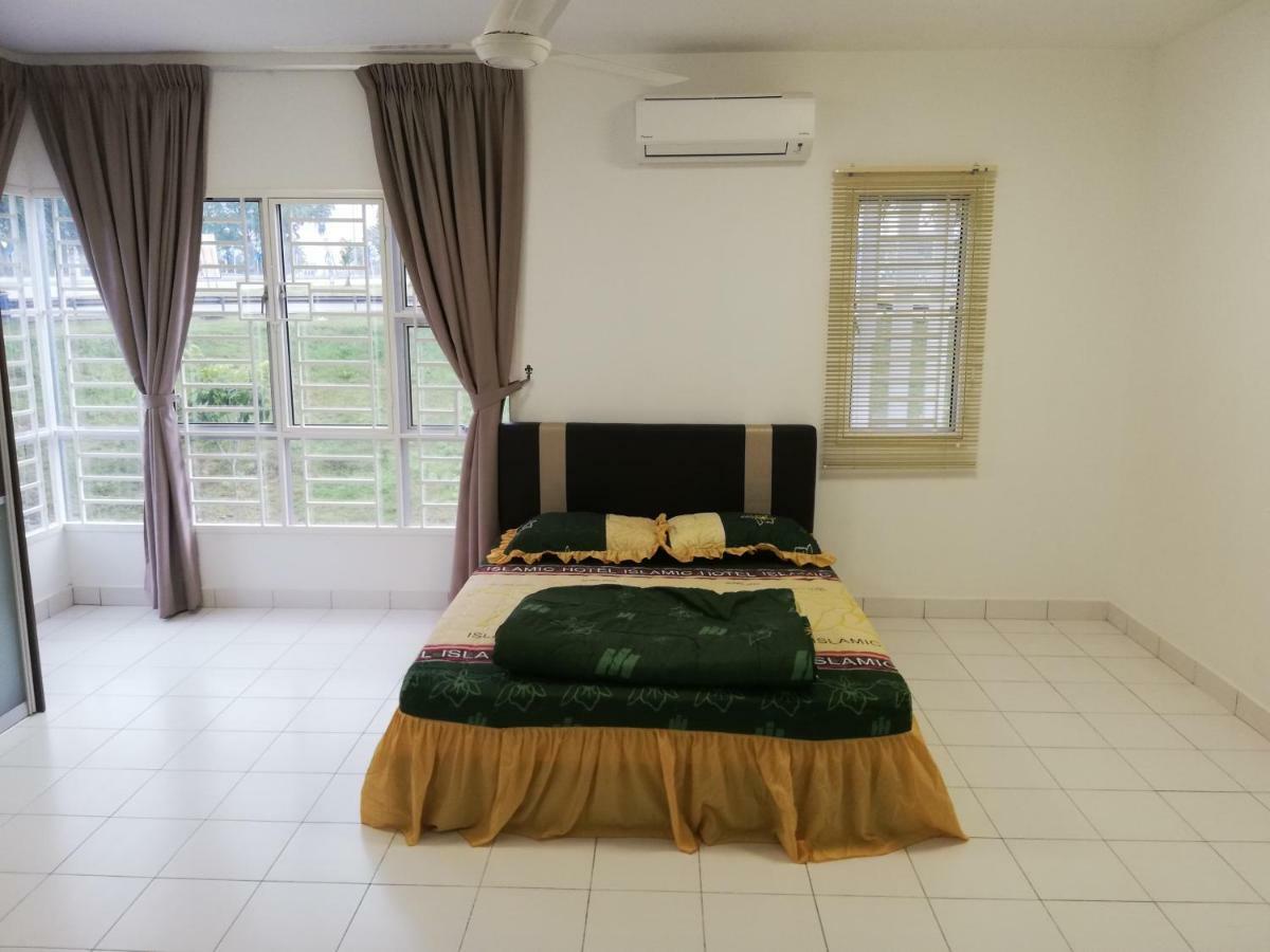 Ae Homestay Putrajaya Buitenkant foto